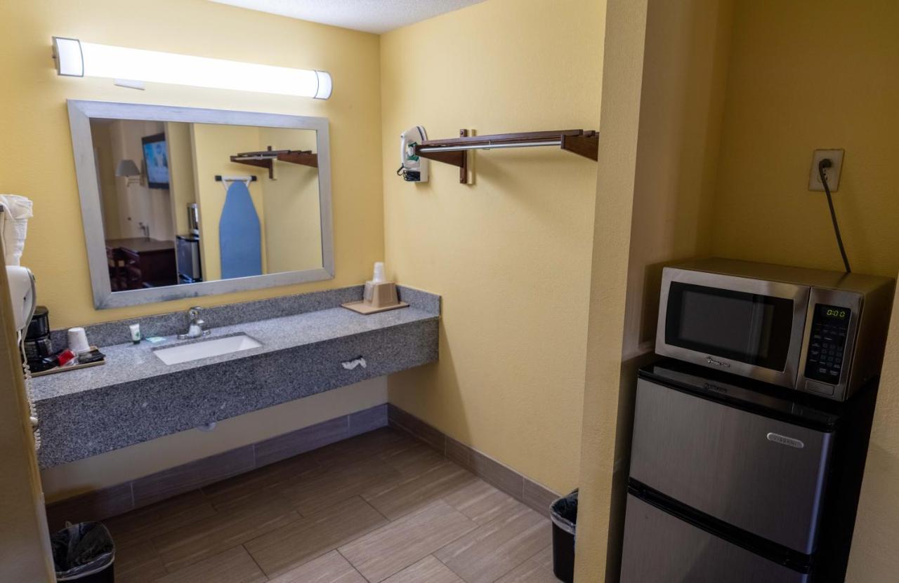 Loyalty Inn Hawkinsville Εξωτερικό φωτογραφία