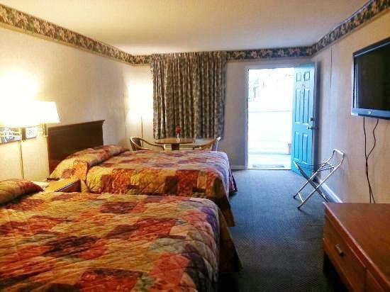 Loyalty Inn Hawkinsville Δωμάτιο φωτογραφία