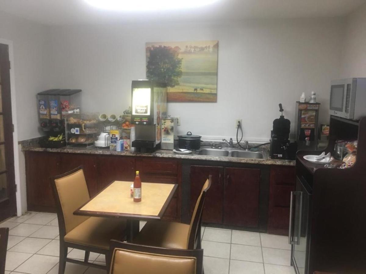 Loyalty Inn Hawkinsville Εξωτερικό φωτογραφία